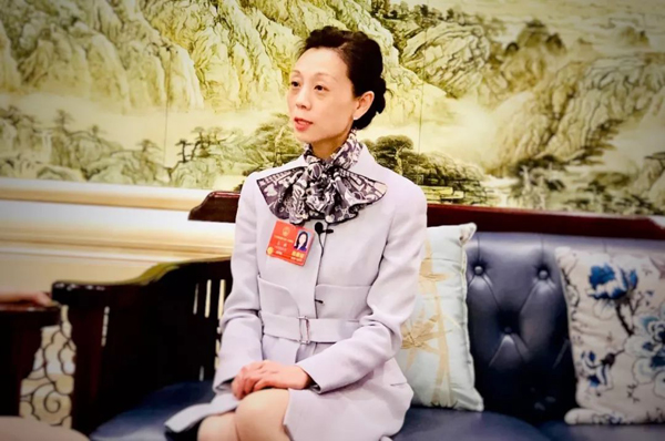 對新能源汽車的物流應(yīng)用、電池回收,人大代表王麒如此建言